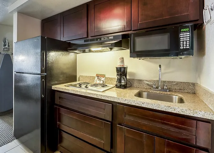 Quality Inn & Suites Reno Airport
