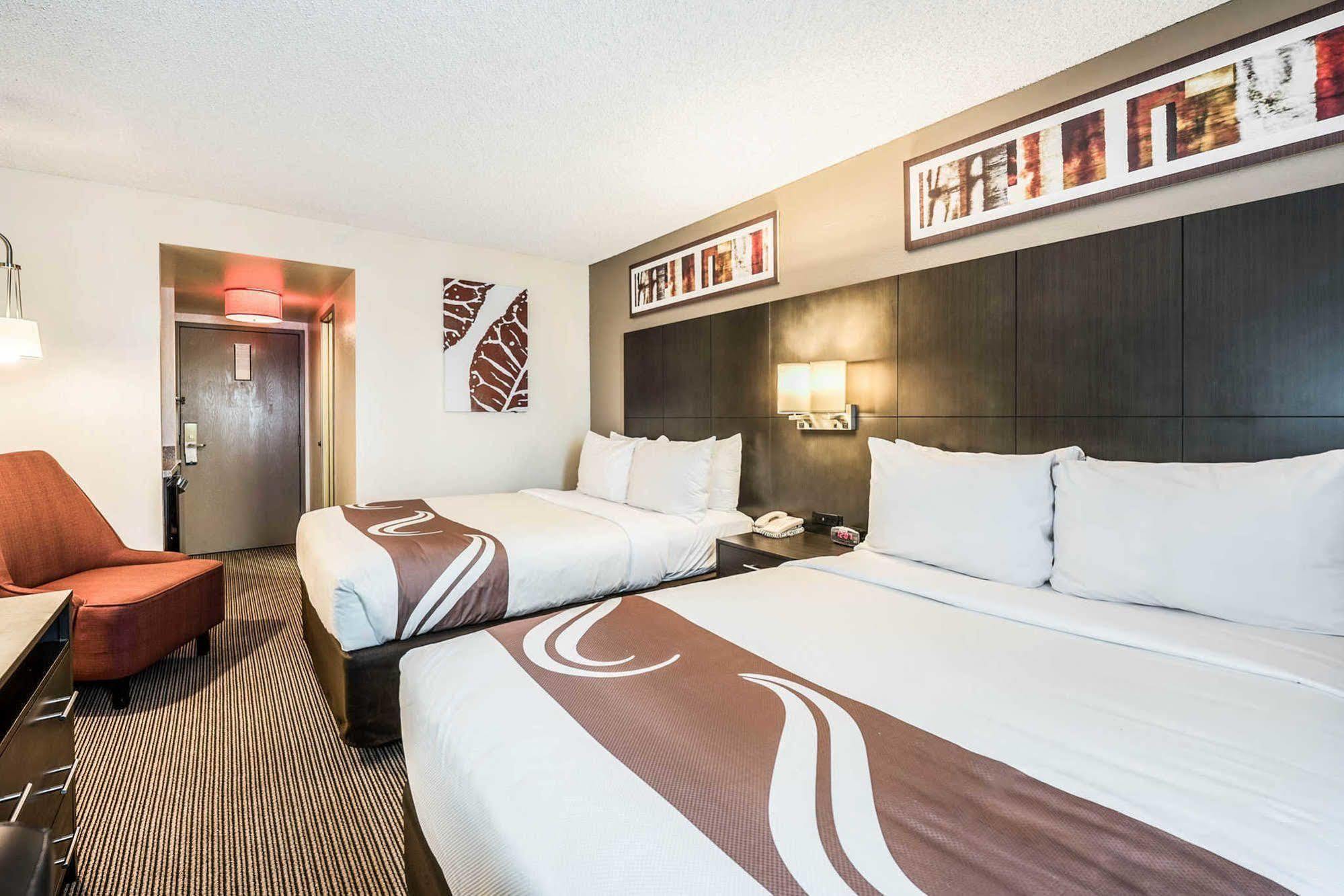 Quality & Airport Hotel